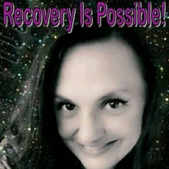 Meet your Posher, Monica - Picture 1 of 1